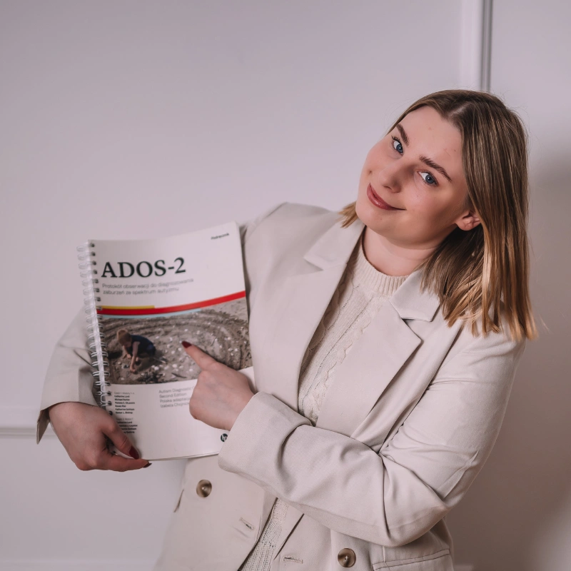 Kinga Lesik, psycholog, specjalista centrum famili Bytom